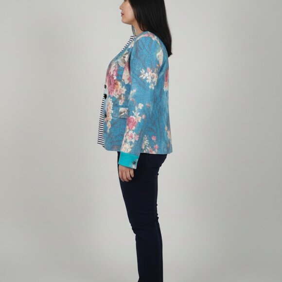 Kaktus Sportswear Women’s Large Floral Jacquard Jacket - Teal/Pink Resort Wear - Picture 3 of 8